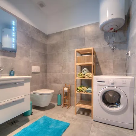 Apartament Daniela *